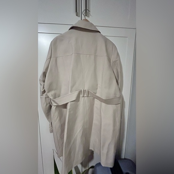 Reitmans trench-style coat, size 2X, new with tags - Picture 8 of 8